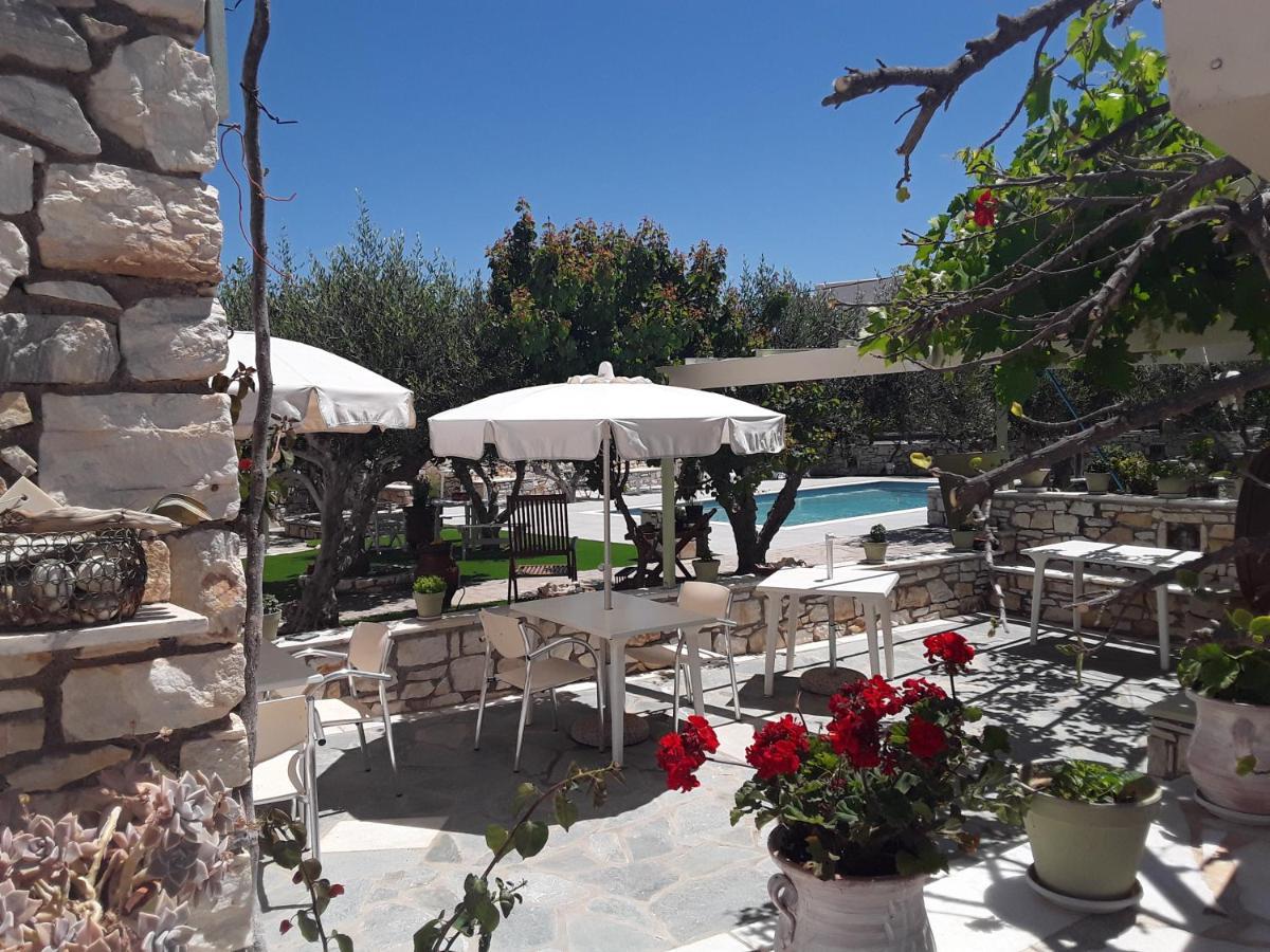 Sunset Studios And Apartments For Adults Over 21 Only Náousa Eksteriør bilde