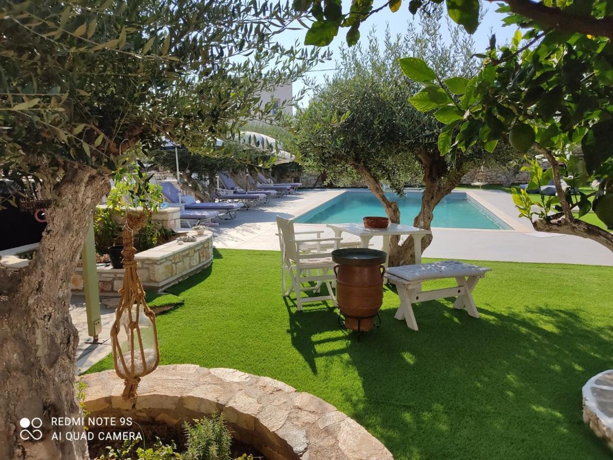 Sunset Studios And Apartments For Adults Over 21 Only Náousa Eksteriør bilde