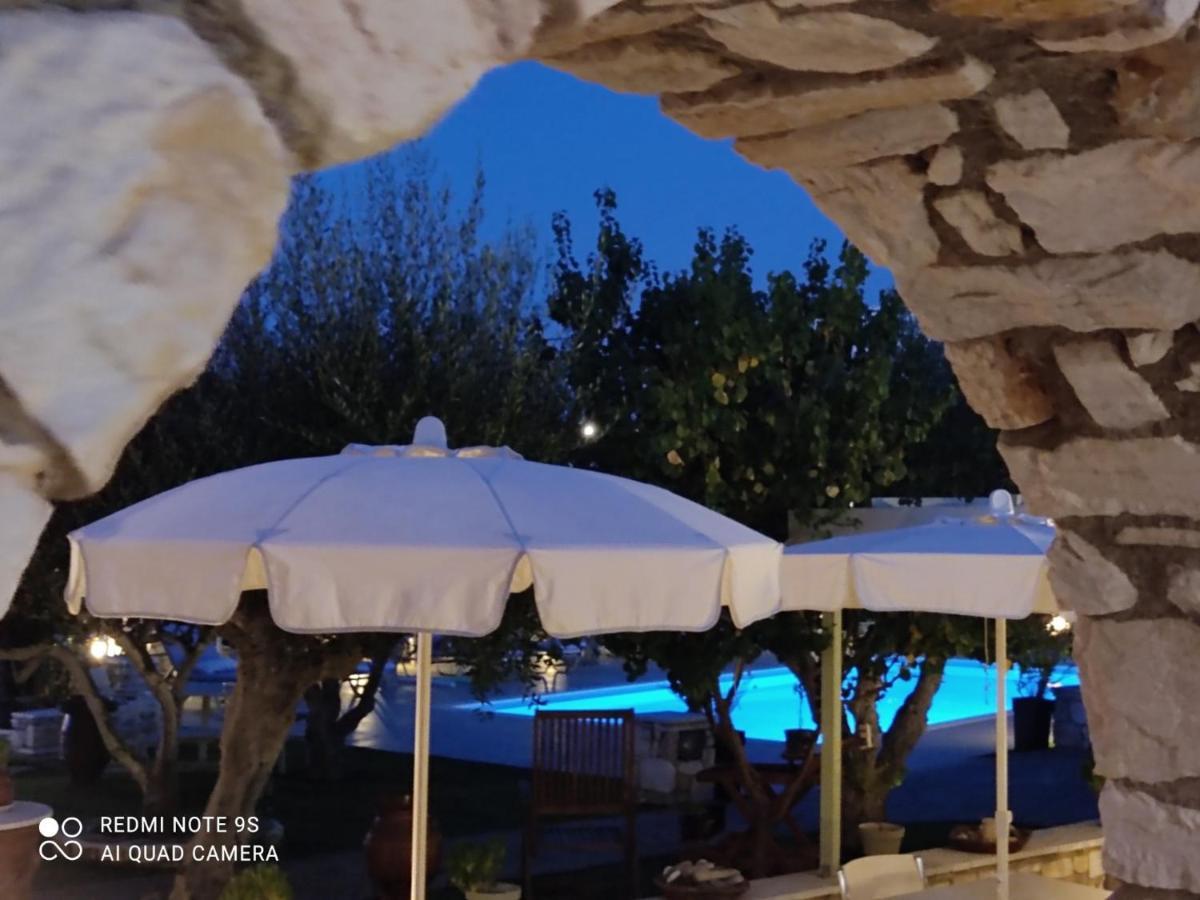 Sunset Studios And Apartments For Adults Over 21 Only Náousa Eksteriør bilde