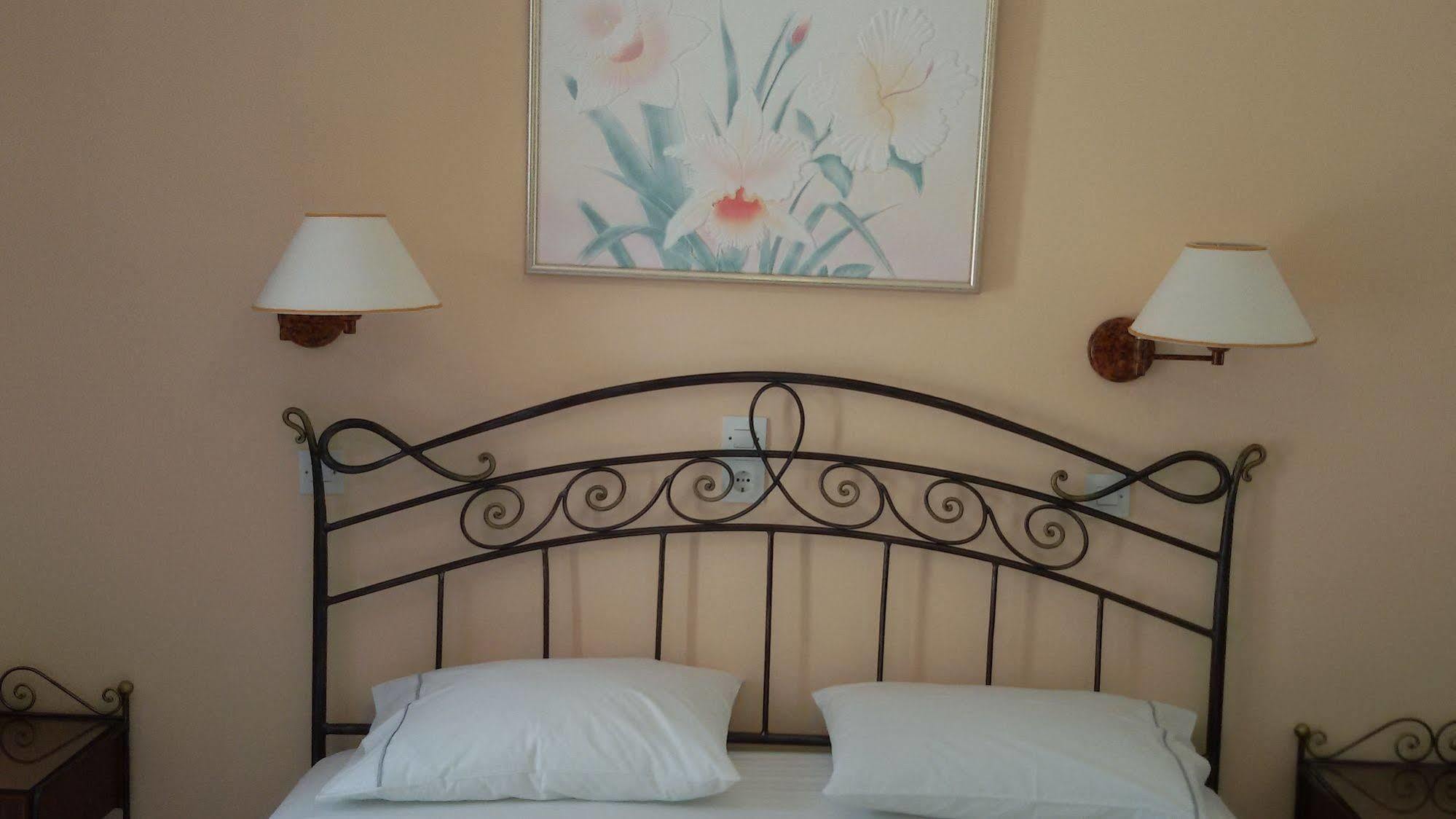 Sunset Studios And Apartments For Adults Over 21 Only Náousa Eksteriør bilde
