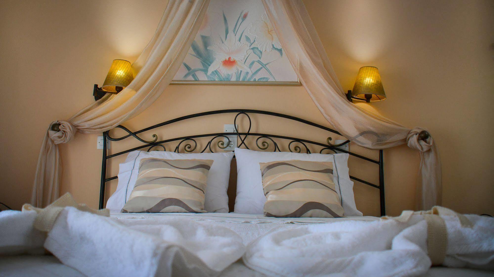 Sunset Studios And Apartments For Adults Over 21 Only Náousa Eksteriør bilde