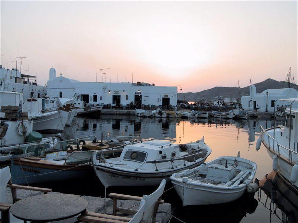 Sunset Studios And Apartments For Adults Over 21 Only Náousa Eksteriør bilde