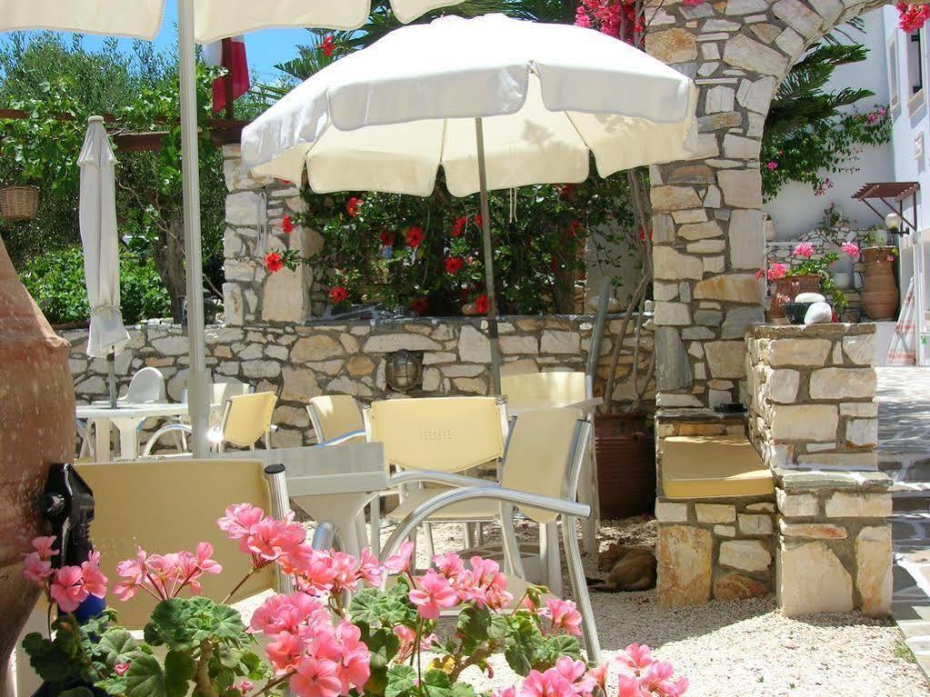 Sunset Studios And Apartments For Adults Over 21 Only Náousa Eksteriør bilde