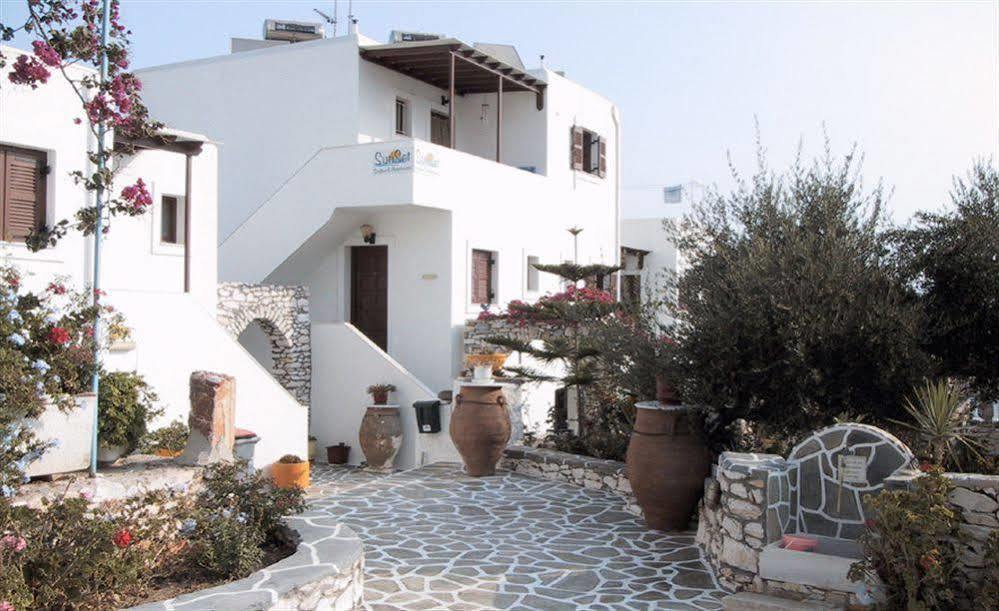 Sunset Studios And Apartments For Adults Over 21 Only Náousa Eksteriør bilde